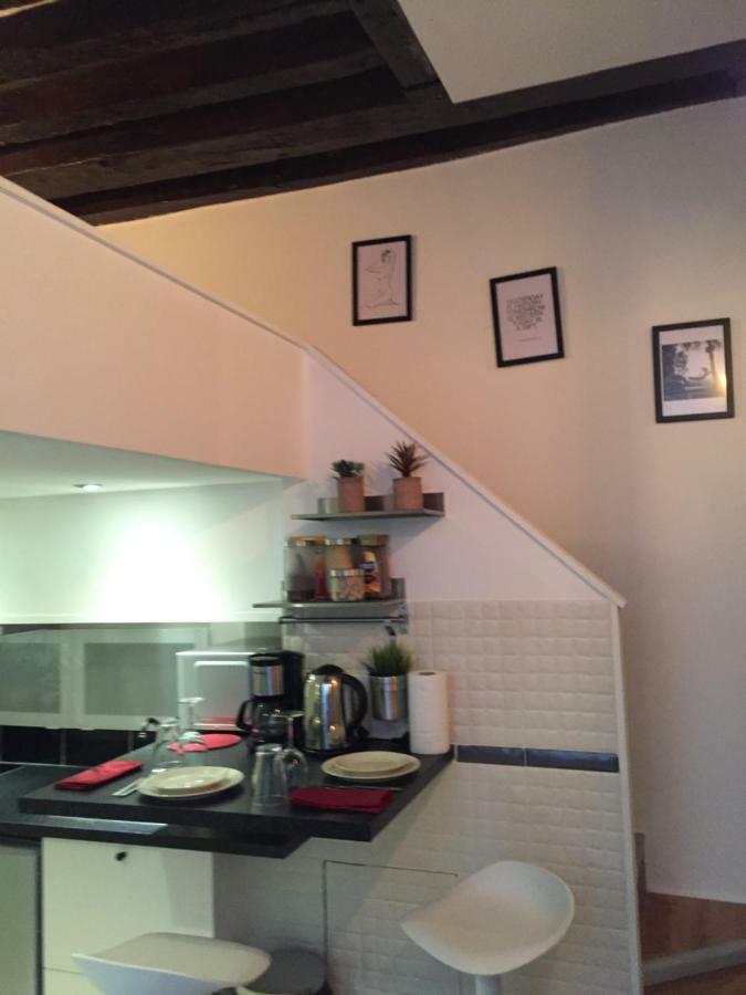 Cosy Marais Paris Apartamento Exterior foto